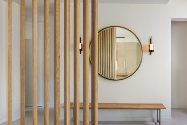 Tiburon Castillo I entry way.